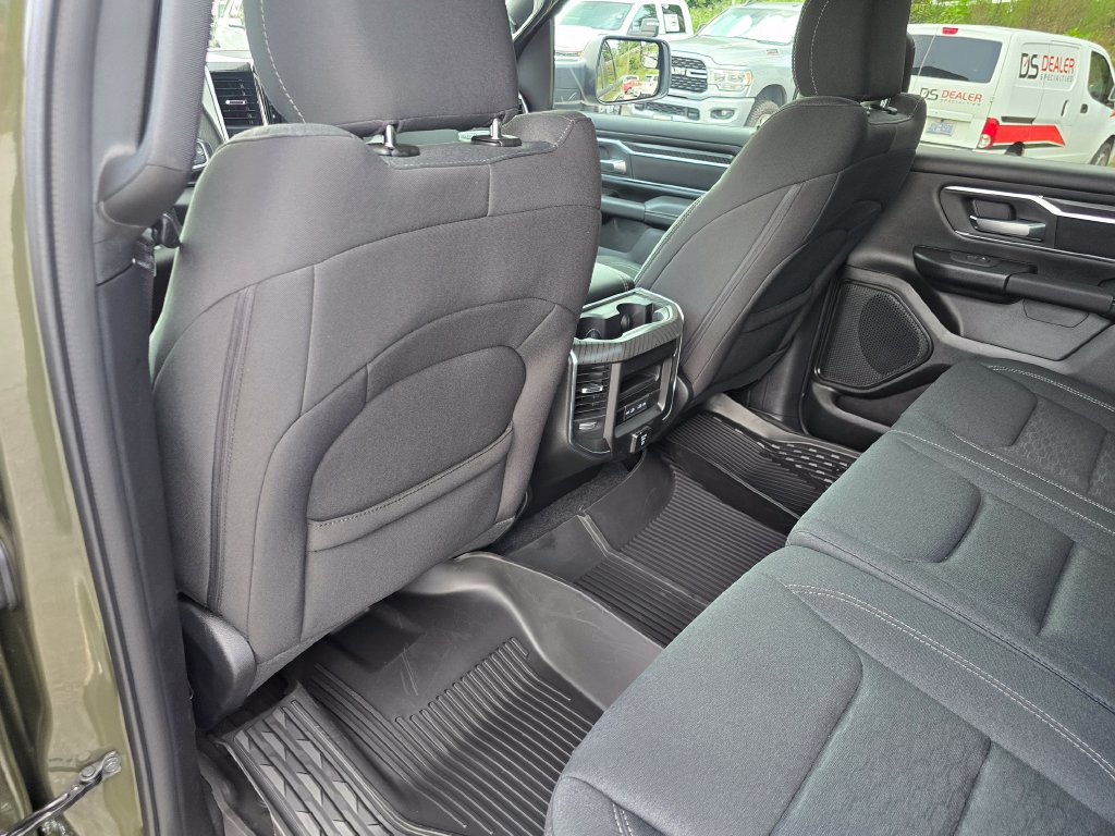 New 2026 RAM 1500 Big Horn AWD/4WD image 23