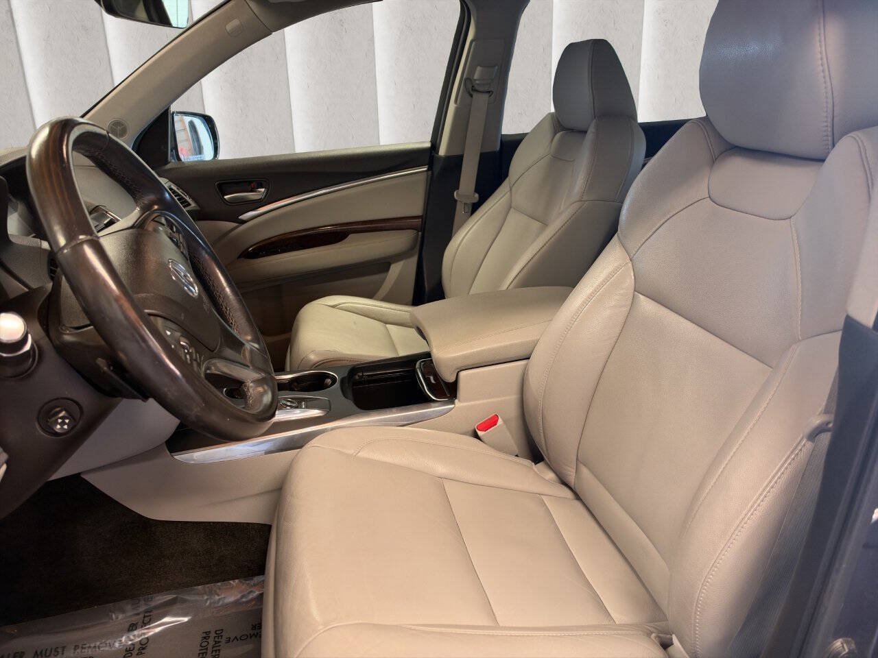 Used 2017 Acura MDX w/ Technology Package AWD/4WD image 9