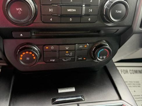 Used 2018 Ford F150 XLT w/ Equipment Group 301A Mid AWD/4WD image 17