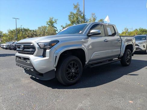 Certified 2024 Toyota Tacoma SR5 RWD image 10
