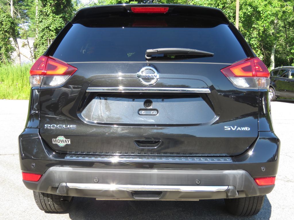 Used 2019 Nissan Rogue SV w/ Premium Package AWD/4WD image 6