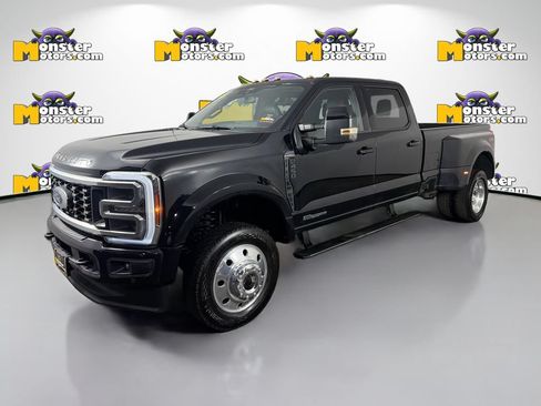 Used 2025 Ford F450 Platinum AWD/4WD image 1