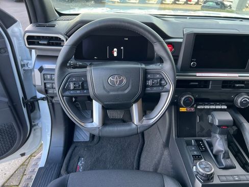 New 2025 Toyota 4Runner TRD Off-Road image 12