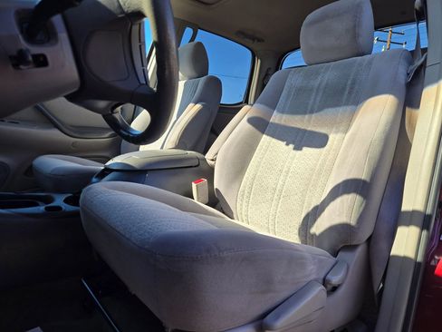 Used 2006 Toyota Tundra SR5 image 10