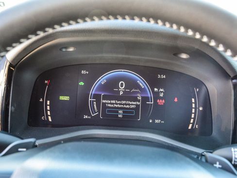 Used 2026 Toyota Camry SE image 29