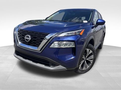 Used 2023 Nissan Rogue SV FWD image 9