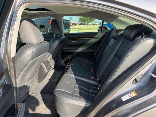 Used 2017 Lexus ES 350 w/ Luxury Package FWD image 12