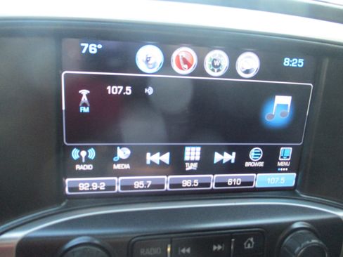 Used 2017 GMC Sierra 1500 SLT AWD/4WD image 16