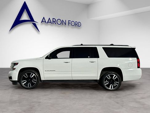 Used 2020 Chevrolet Suburban Premier image 2