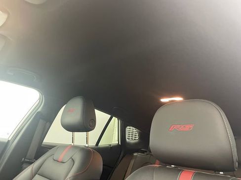 Used 2025 Chevrolet Trax RS w/ Driver Confidence Package image 5