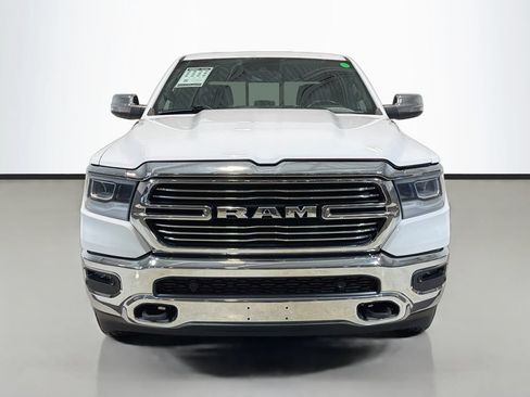 Used 2023 RAM 1500 Laramie AWD/4WD image 2
