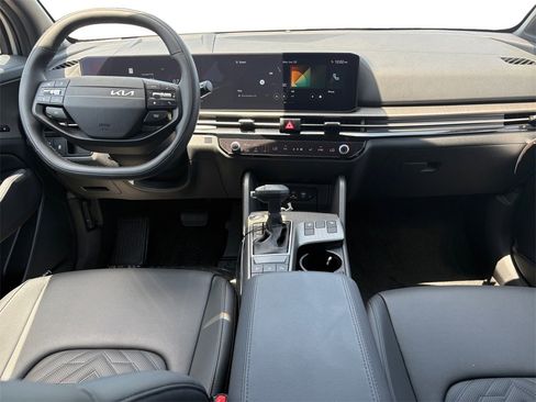 New 2026 Kia Sportage X-Line w/ X-Line Technology Package image 10