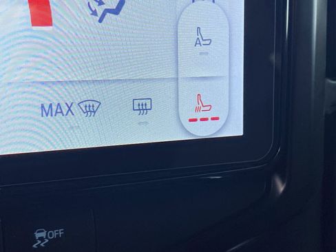 New 2025 Ford F150 Lightning Flash image 27