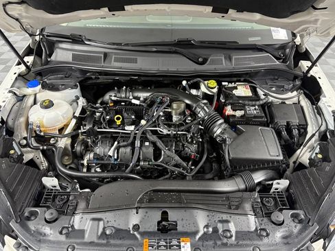 Used 2021 Lincoln Corsair FWD w/ Premium Package image 32
