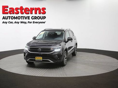 Used 2022 Volkswagen Taos SE AWD/4WD image 50