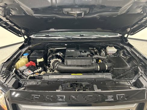 Used 2022 Nissan Frontier SV image 29