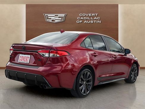 Used 2024 Toyota Corolla SE image 4