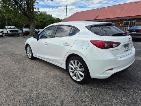 Used 2017 MAZDA MAZDA3 Touring FWD image 4