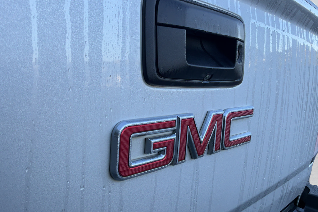 Used 2020 GMC Canyon SLE w/ SLE Convenience Package RWD image 28