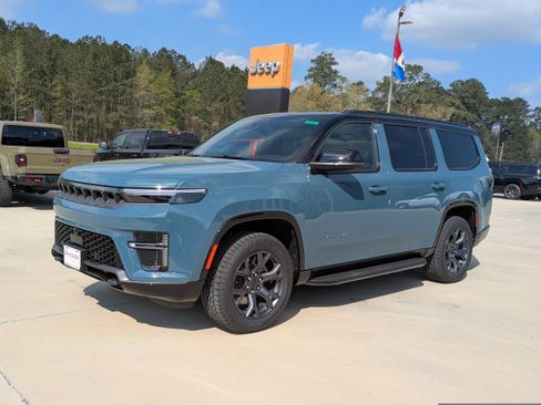 New 2026 Jeep Grand Wagoneer 4WD image 4