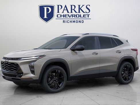 New 2026 Chevrolet Trax ACTIV w/ Sunroof Package image 2
