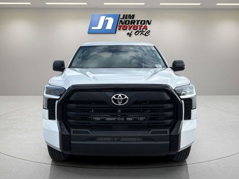 Used 2024 Toyota Tundra SR w/ SR Tow Package image 2