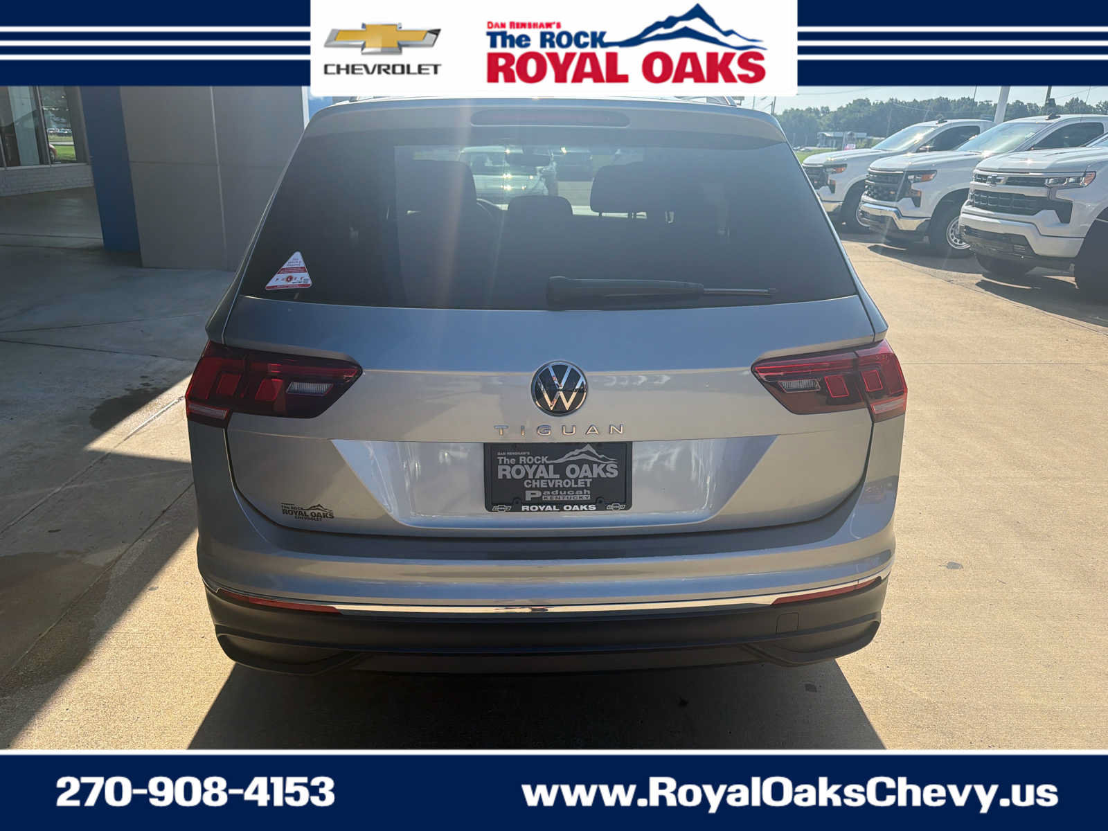 Used 2023 Volkswagen Tiguan S FWD image 4