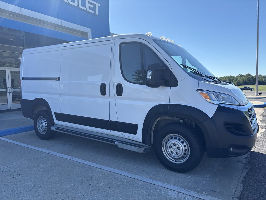 Used 2025 RAM ProMaster 2500 w/ U-Haul Equipment Group FWD image 2