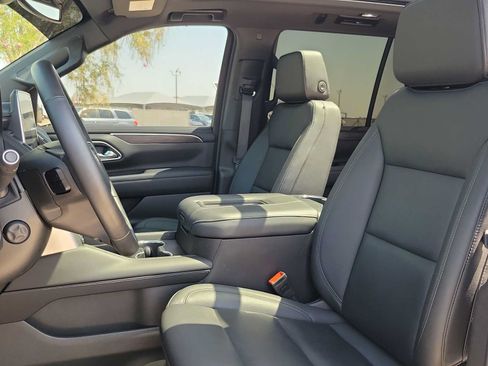 Used 2024 Chevrolet Tahoe LT w/ LT Signature Package RWD image 15