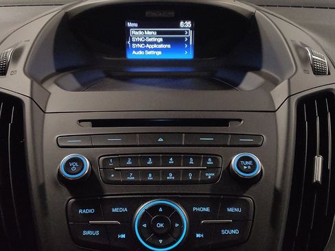 Used 2017 Ford Escape SE FWD image 25