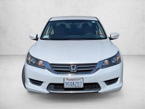 Used 2013 Honda Accord LX image 2