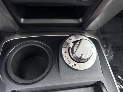 Used 2019 Toyota 4Runner Limited AWD/4WD image 21