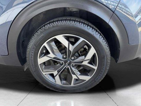 Used 2021 Kia Sportage EX FWD image 65