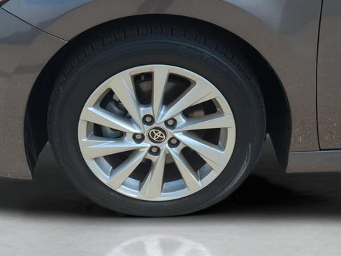 Used 2024 Toyota Camry LE FWD image 24