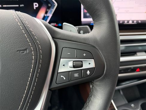 Certified 2025 BMW X5 xDrive40i w/ Climate Comfort Package image 31