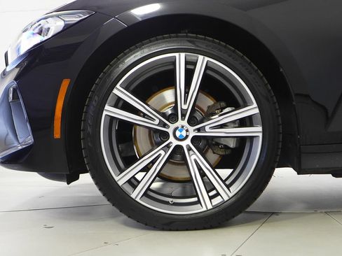 Certified 2023 BMW 330i Sedan RWD image 5