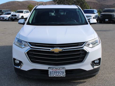 Used 2018 Chevrolet Traverse LT FWD image 2