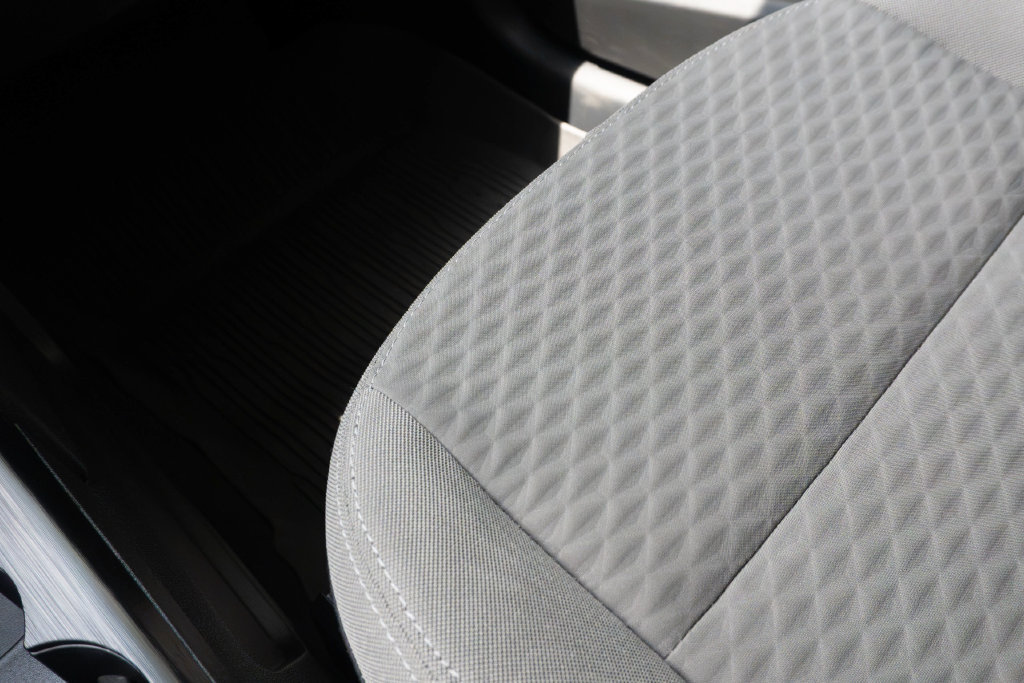 Used 2022 Ford Escape SE w/ SE Sport Appearance Package FWD image 27