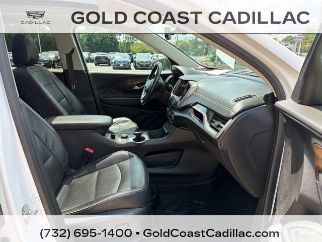 Used 2020 GMC Terrain Denali w/ Denali Premium Package AWD/4WD image 7