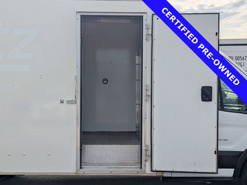 Used 2022 Ford Transit 350 DRW RWD image 14