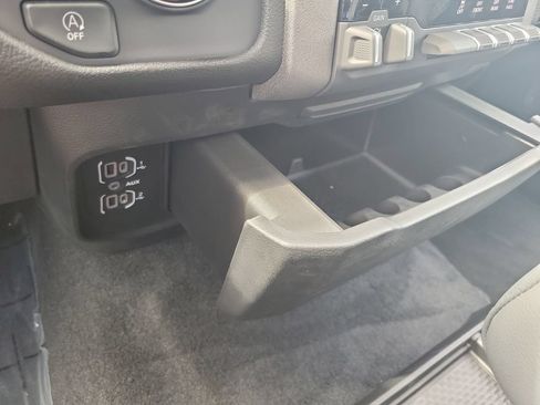 New 2026 RAM 1500 Tradesman AWD/4WD image 37