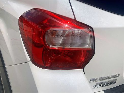Used 2016 Subaru Crosstrek 2.0i Premium AWD/4WD image 40