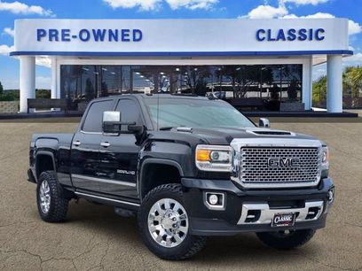 Used 2017 GMC Sierra 2500 Denali w/ Duramax Plus Package