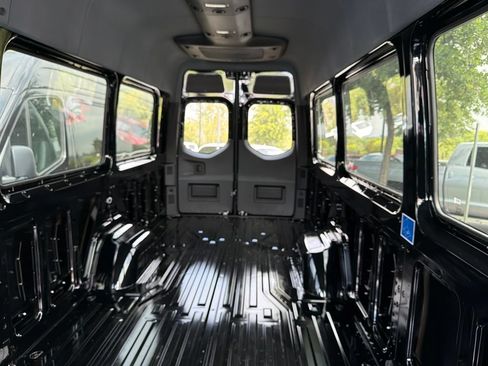 New 2026 Mercedes-Benz Sprinter 3500 image 18