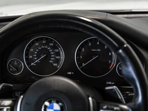 Used 2015 BMW X5 xDrive50i AWD/4WD image 21