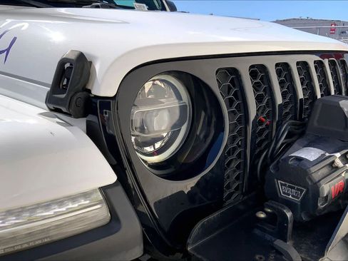 Used 2022 Jeep Gladiator Sport AWD/4WD image 31