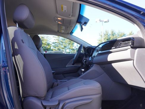 Used 2022 Kia Niro LX image 30