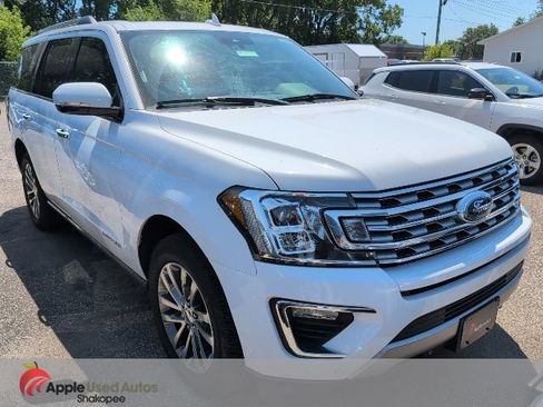 Used 2018 Ford Expedition Limited w/ Equipment Group 301A AWD/4WD image 1