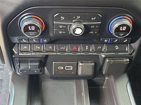 Used 2021 Chevrolet Silverado 1500 LTZ w/ LTZ Premium Package AWD/4WD image 22