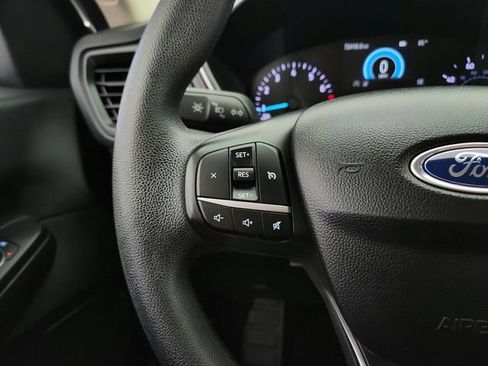 Used 2020 Ford Escape SE FWD image 18